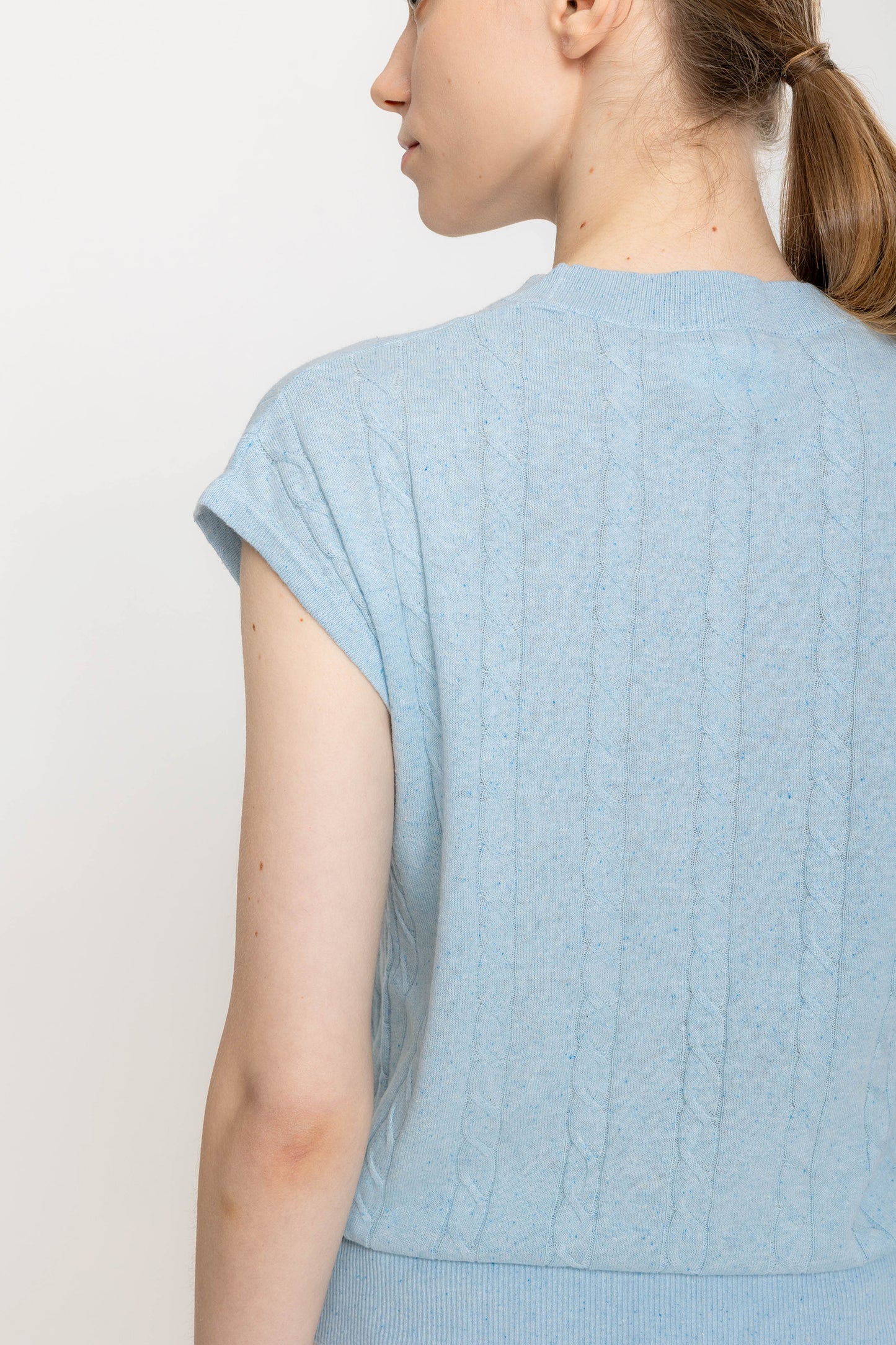 Easy Cable Knit Vest - Sky Blue
