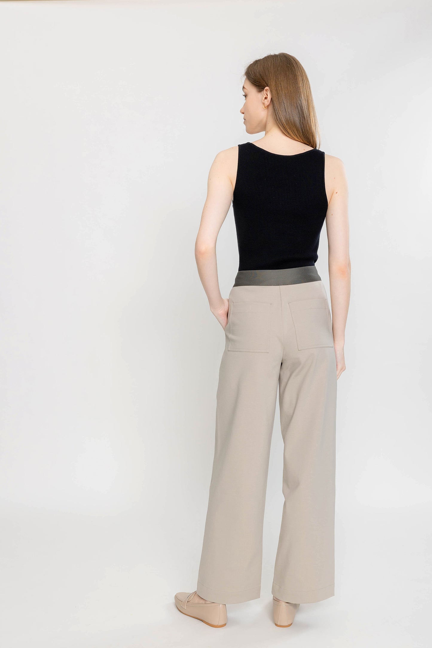 Ribbed Square-neck Knit Tank - Black