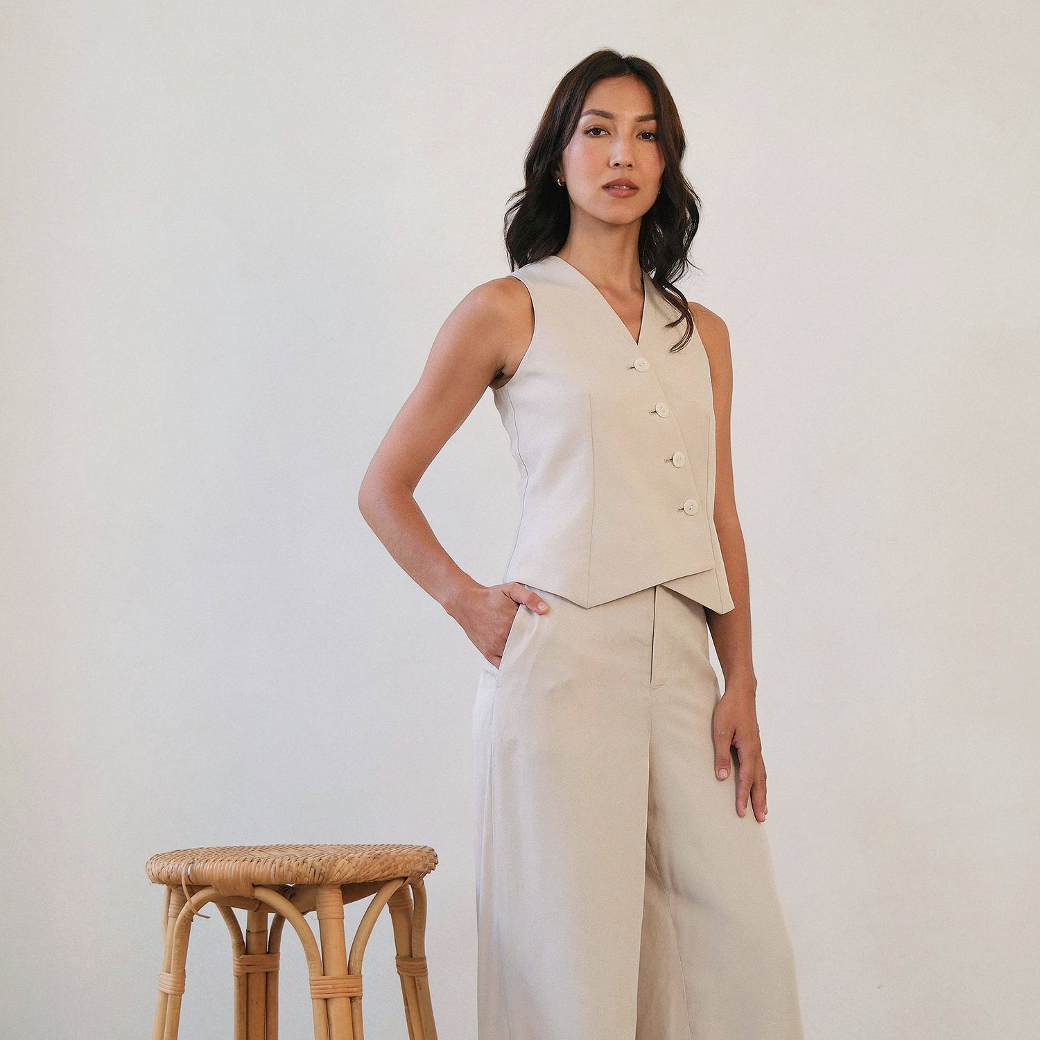 Asymmetric Tencel Vest - Biscuit – Tove & Libra