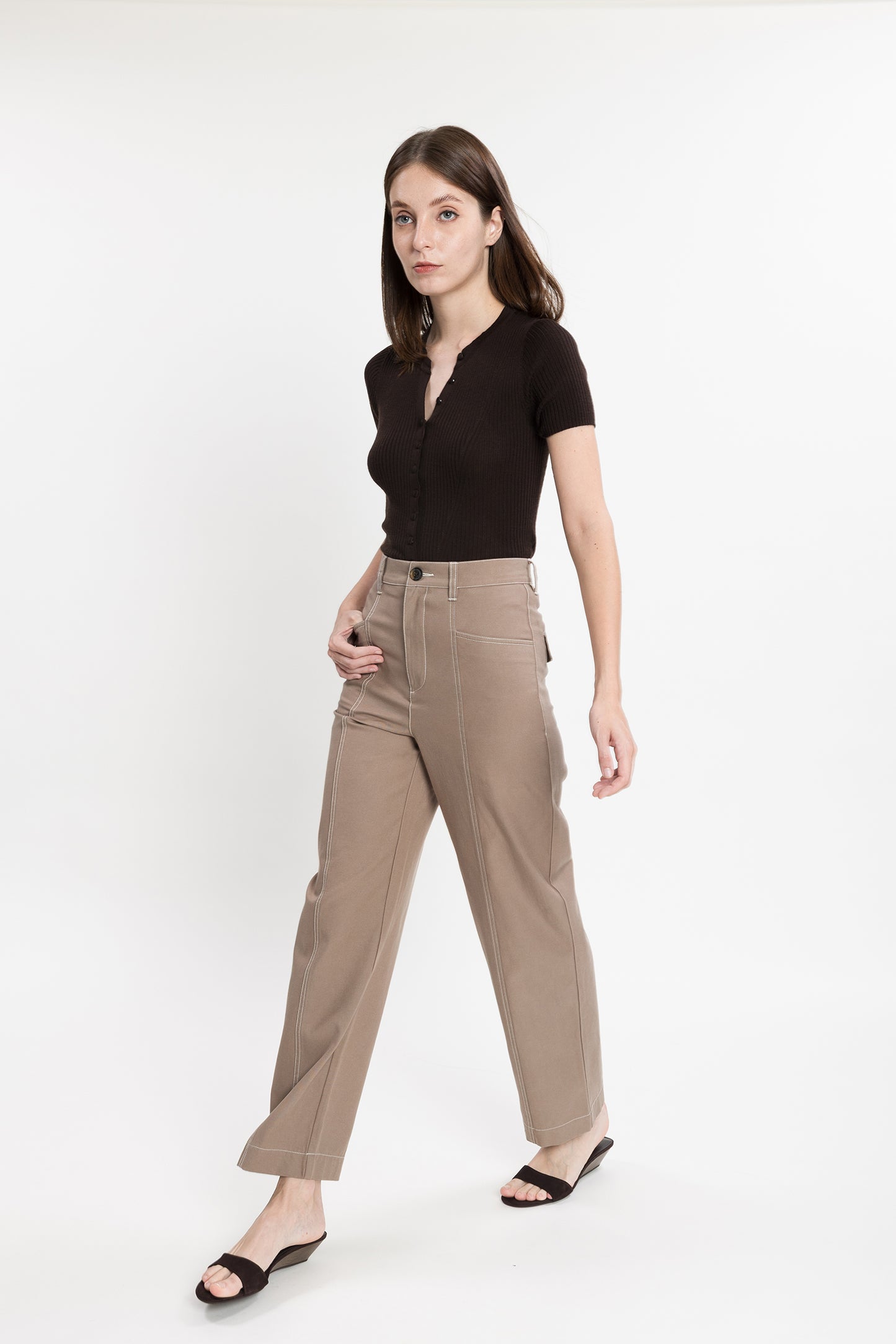 Short-sleeve Buttoned Knit Top - Chocolate