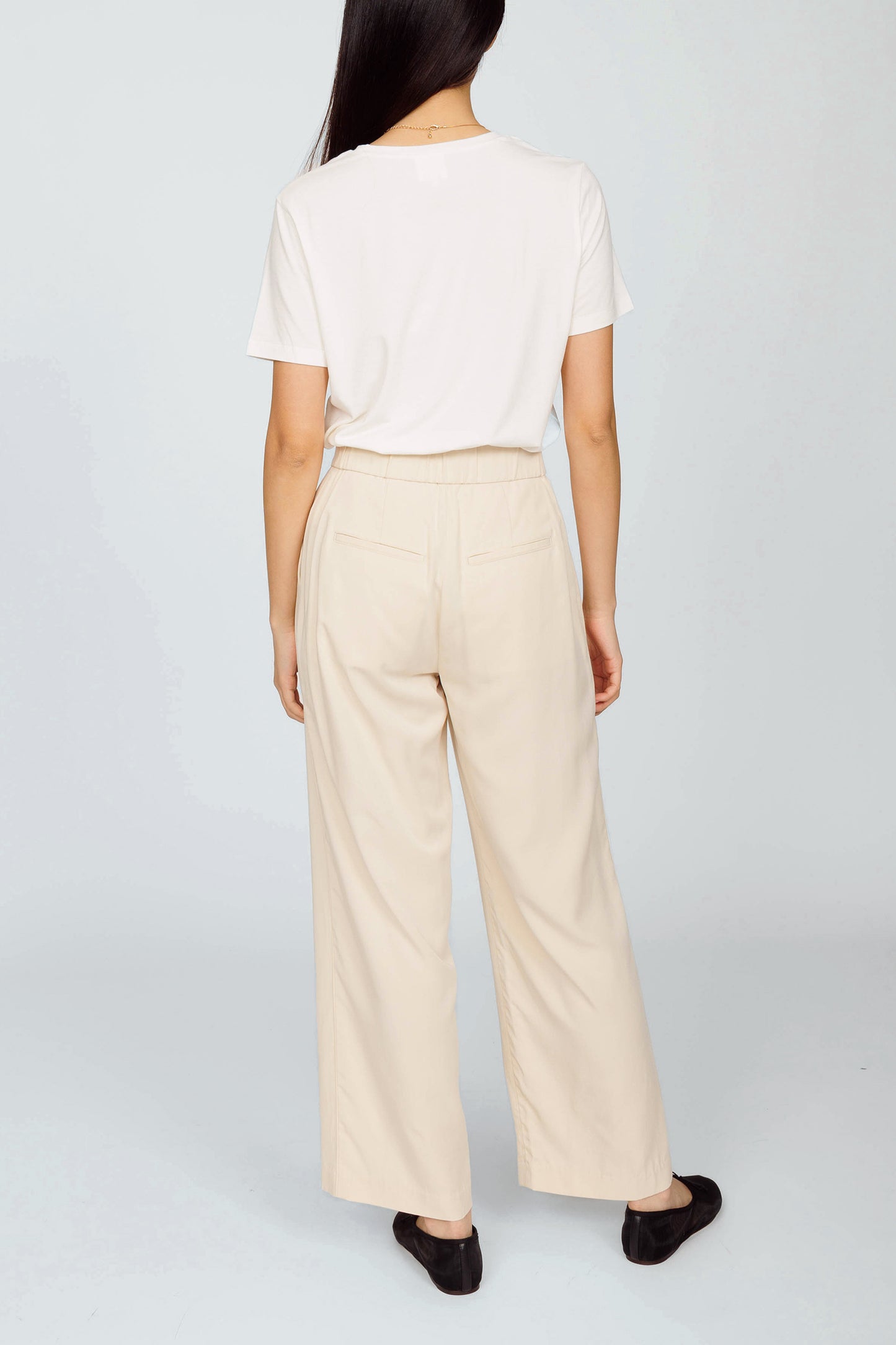 High-waist Tencel Pleated Trouser - Sand