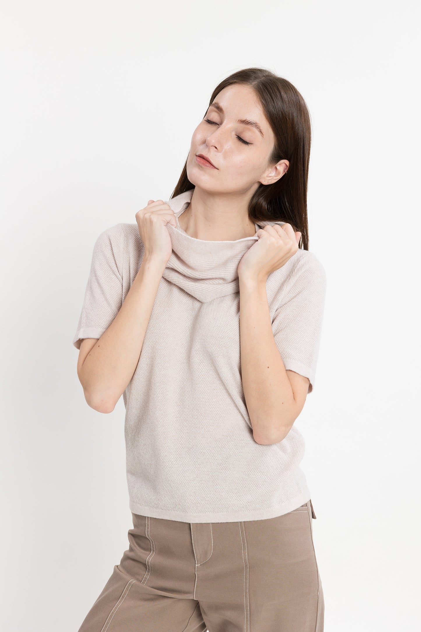 Textured Cashmere Pullover with Snood - Almond