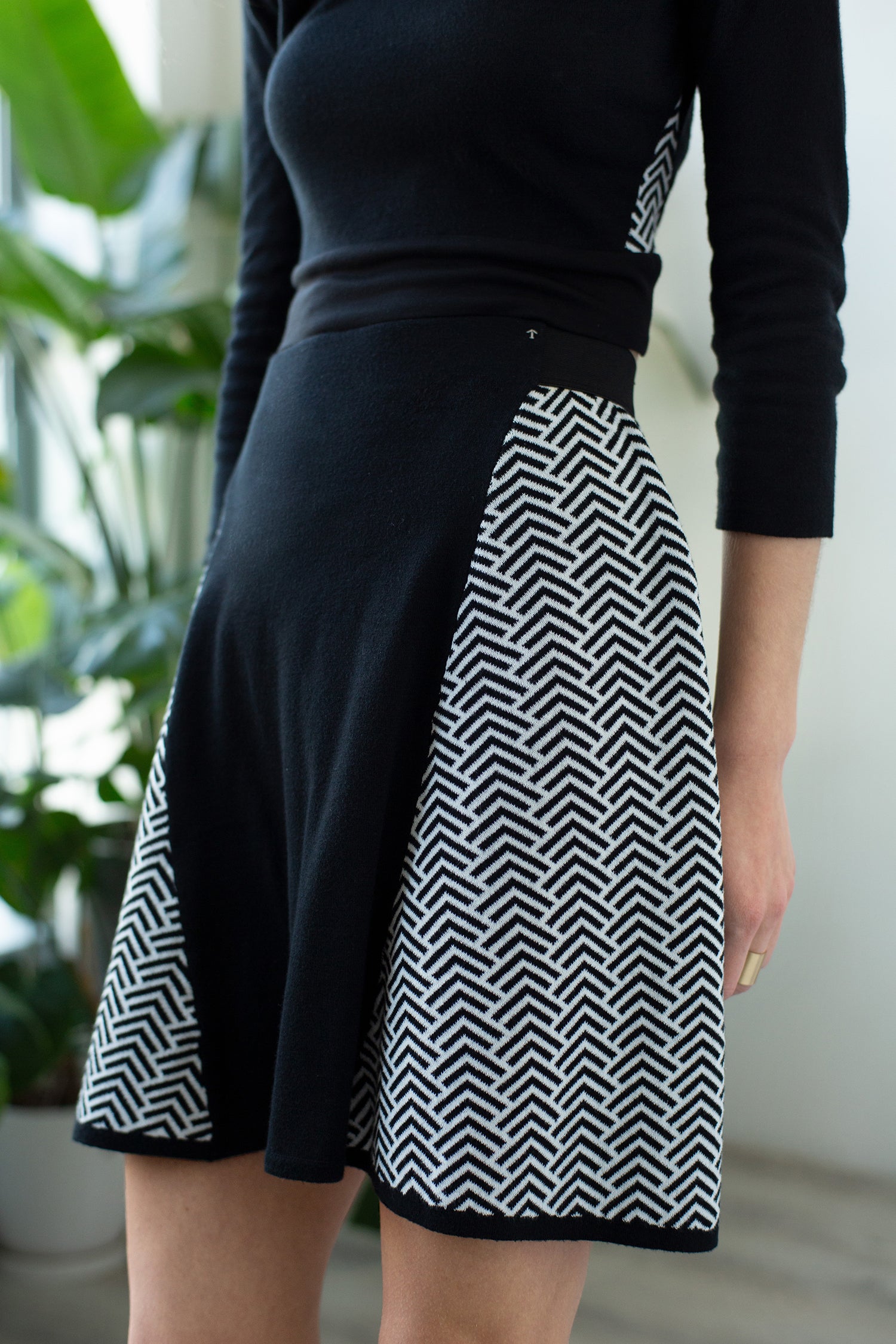 TMR Chevron Flared Skirt - Black & White