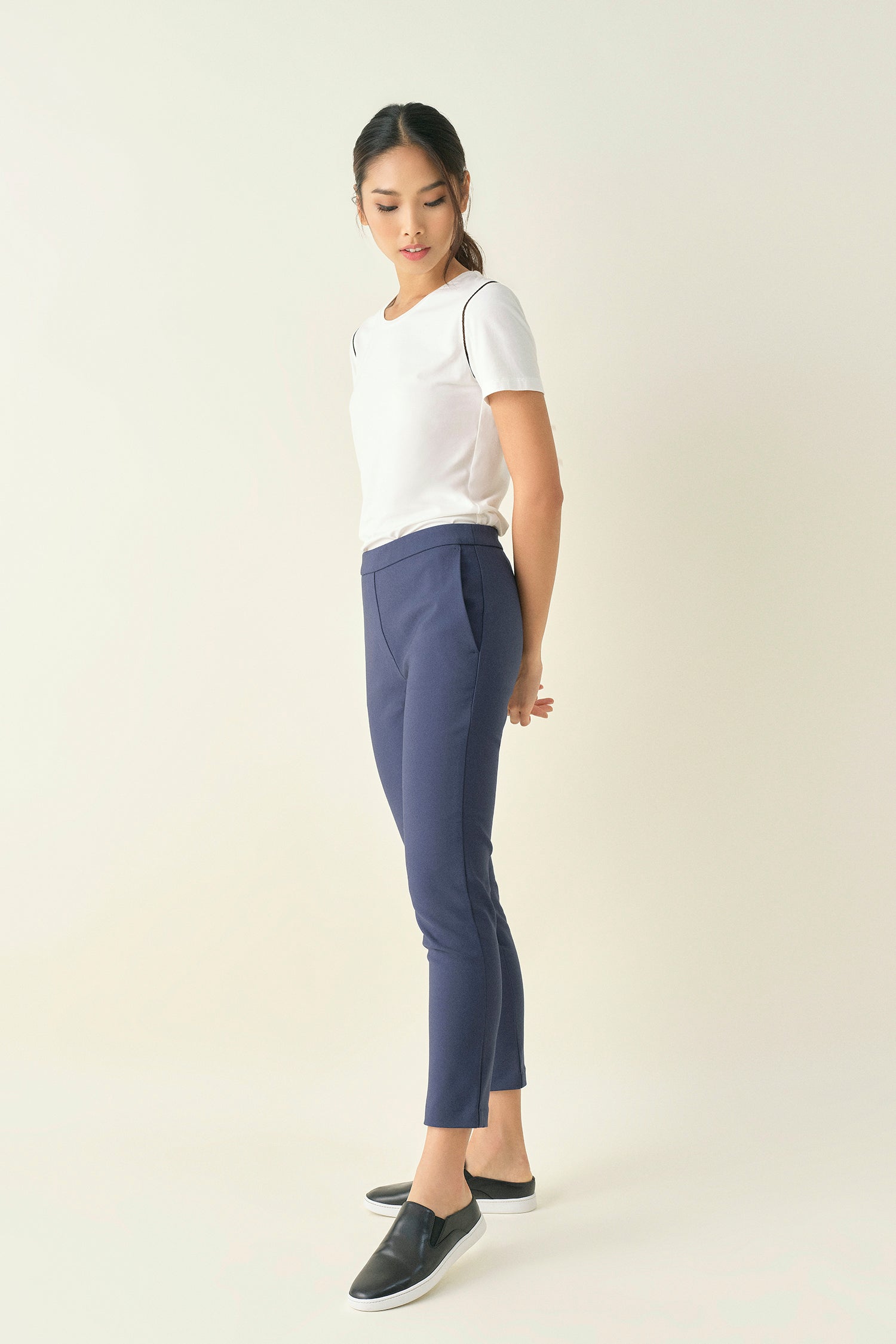 Pull-on Slim Chino - Dark Blue