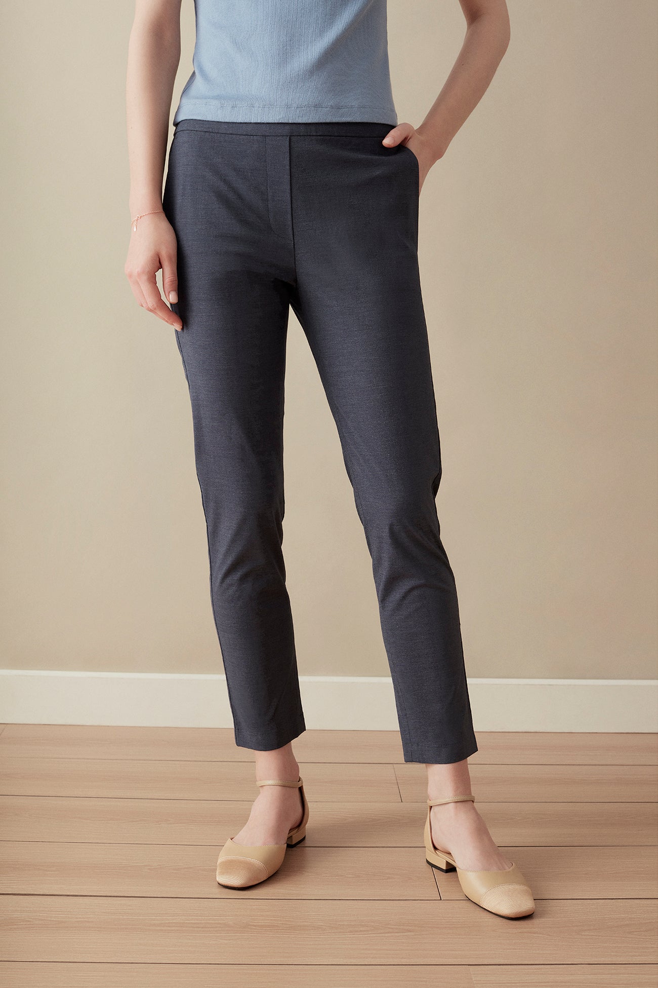 Pull-on Slim Chino - Dark Denim