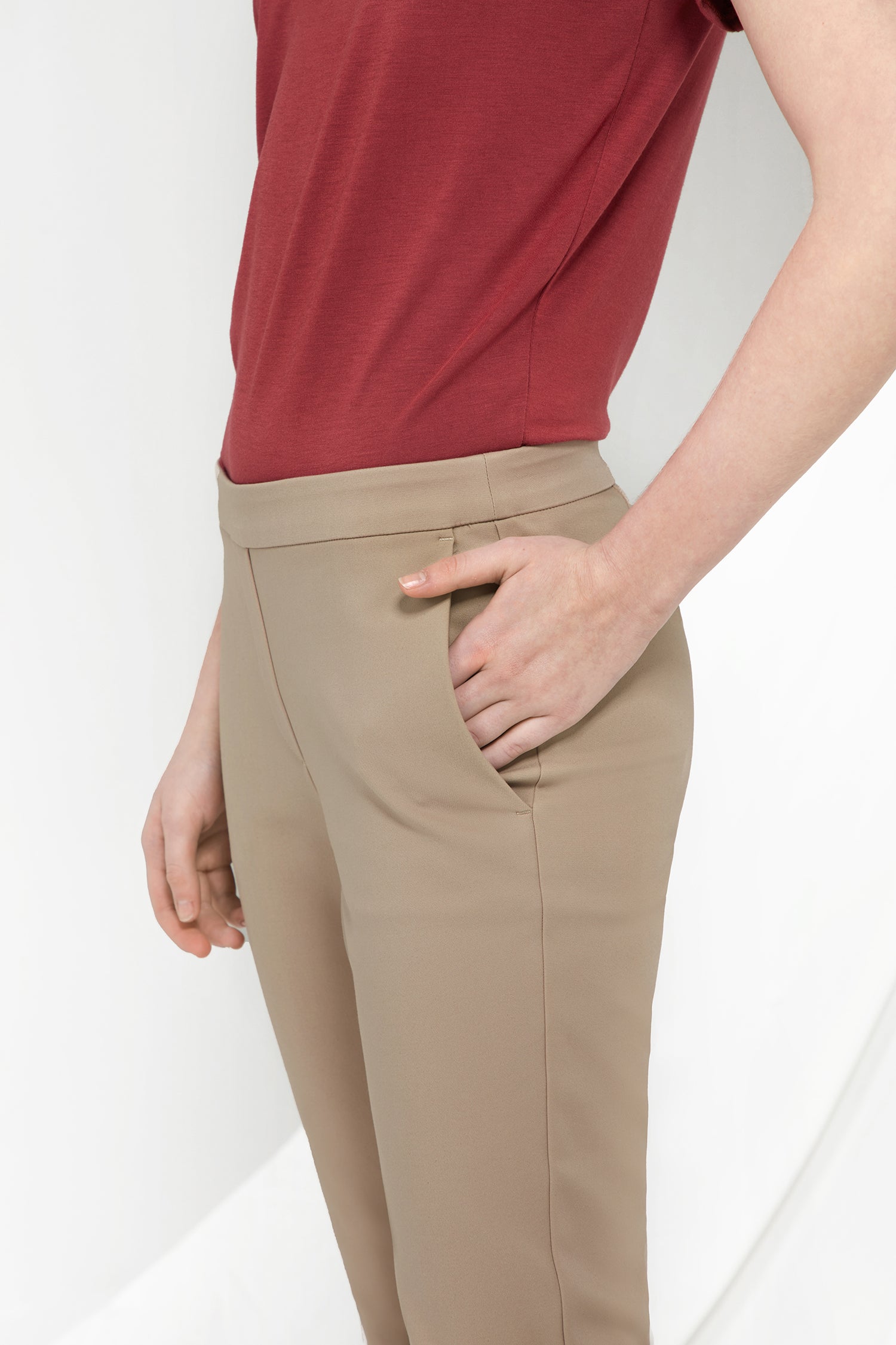 Pull-on Slim Chino - Khaki